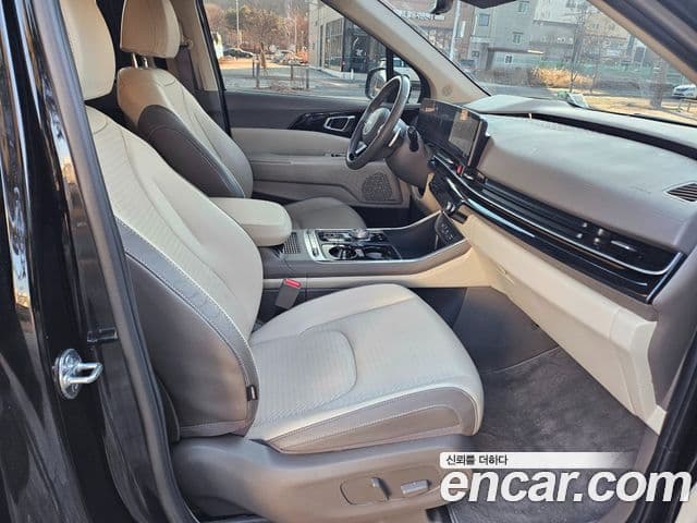 Kia Carnival 2024 — Şəkil 11/20