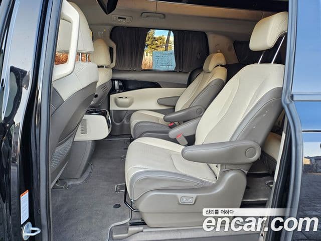Kia Carnival 2024 — Şəkil 14/20