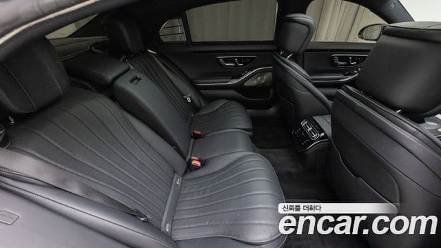 Mercedes-Benz S-Class 2022 — Фото 8/20