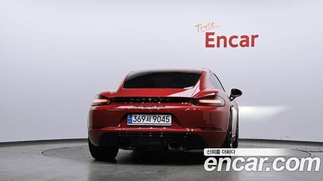 Porsche 718 Cayman 2023 — Photo 19/20