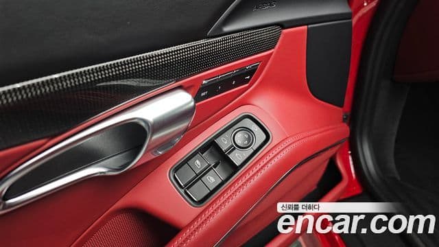 Porsche 718 Cayman 2023 — Photo 13/20