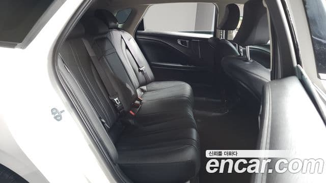 Kia K8 2025 — ფოტო 12/20