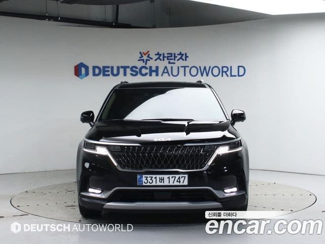Kia Carnival 2023 — ფოტო 1/20