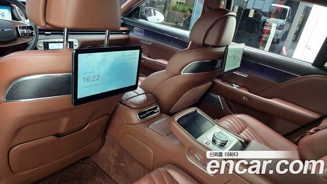 Genesis G90 2022 — Şəkil 19/20