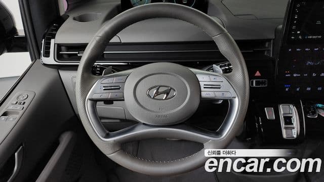 Hyundai Staria 2021 — ფოტო 20/20