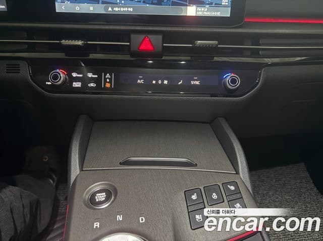 Kia Sportage 2025 — ფოტო 14/20