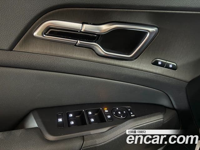 Kia Sportage 2025 — ფოტო 19/20