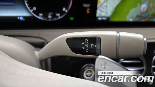Mercedes-Benz S-Class 2018 — Şəkil 9/20