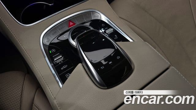 Mercedes-Benz S-Class 2018 — Şəkil 16/20