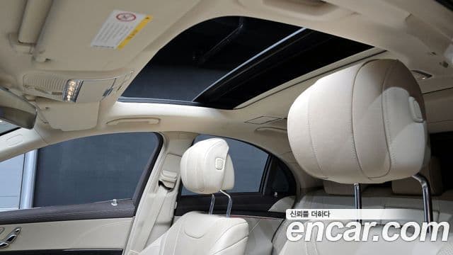 Mercedes-Benz S-Class 2018 — Şəkil 18/20