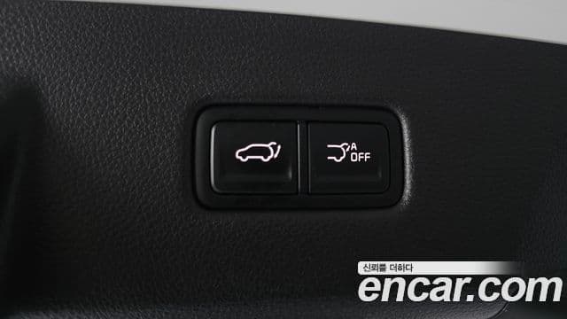Kia Carnival 2023 — ფოტო 20/20
