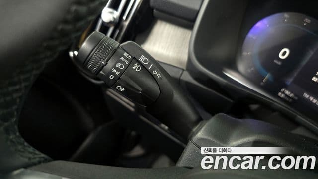 Volvo XC40 2023 — Şəkil 17/20