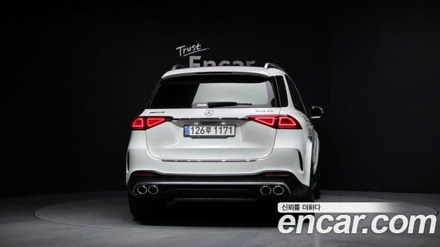 Mercedes-Benz GLE-Class 2020 — ფოტო 4/20