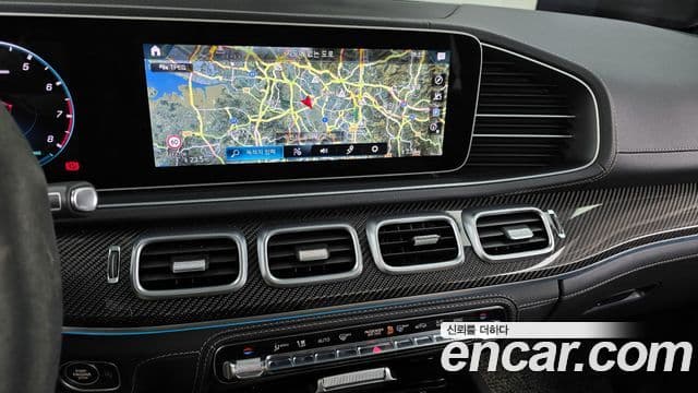 Mercedes-Benz GLE-Class 2020 — ფოტო 14/20
