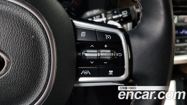 Kia Sorento 2020 — Фото 17/20