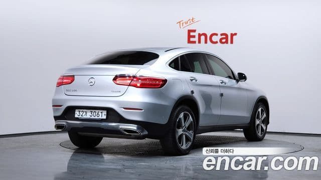 Mercedes-Benz GLC-Class 2019 — Şəkil 2/20