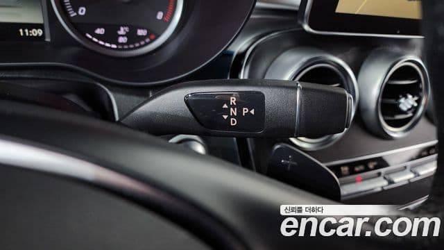 Mercedes-Benz GLC-Class 2019 — фото 9 из 20