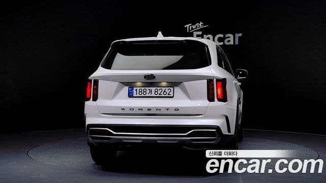 Kia Sorento 2020 — ფოტო 4/20