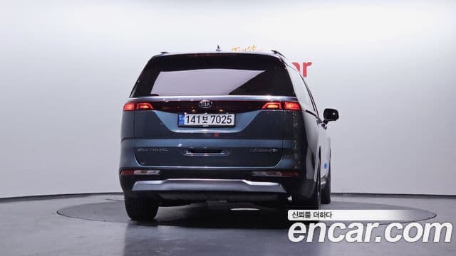 Kia Carnival 2020 — Şəkil 4/20
