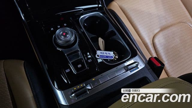 Kia Carnival 2020 — Şəkil 9/20