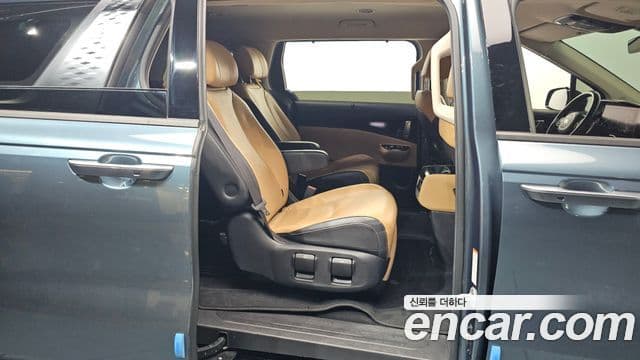 Kia Carnival 2020 — Şəkil 12/20