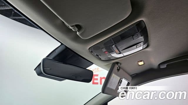 Kia Sportage 2023 — Şəkil 17/20