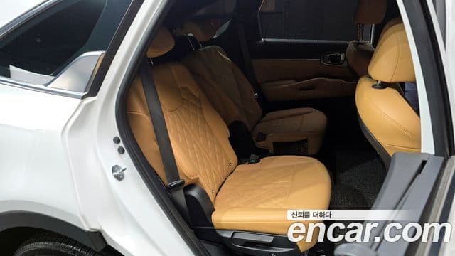 Kia Sorento 2022 — ფოტო 11/20