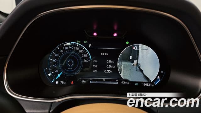 Genesis GV80 2020 — ფოტო 7/20