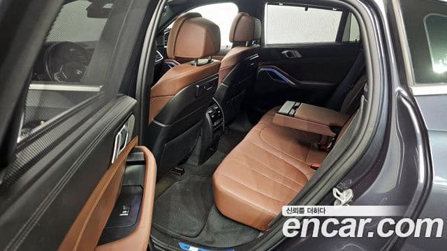 BMW X6 2020 — фото 11 из 20