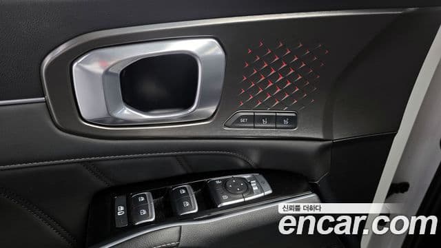 Kia Sorento 2020 — ფოტო 18/20