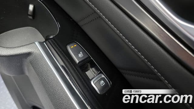 Kia Sorento 2020 — ფოტო 19/20