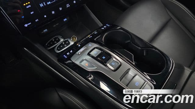 Hyundai The New Tucson 2022 — ფოტო 9/20