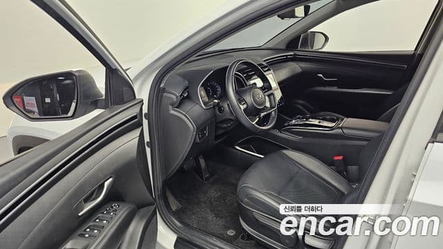 Hyundai The New Tucson 2022 — ფოტო 10/20