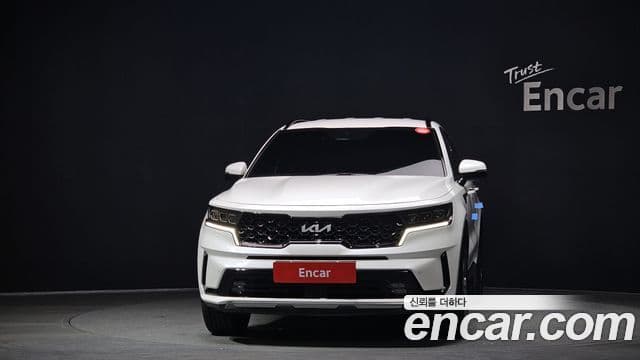 Kia Sorento 2022 — Фото 3/20