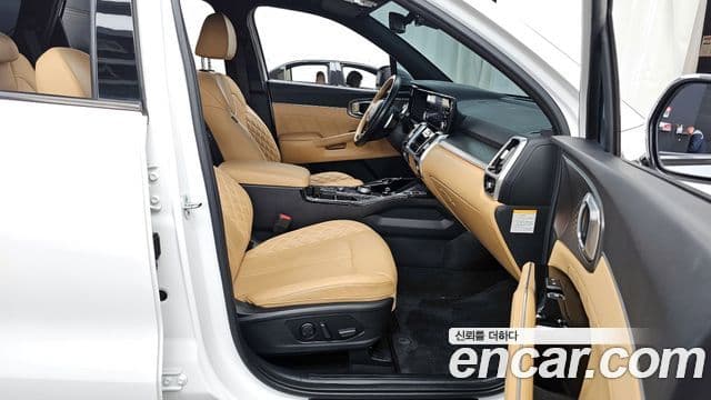 Kia Sorento 2022 — Фото 11/20