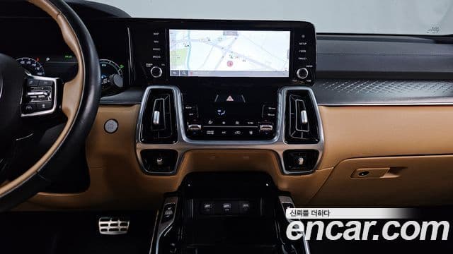 Kia Sorento 2022 — Фото 14/20