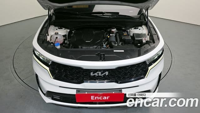Kia Sorento 2022 — Фото 6/20
