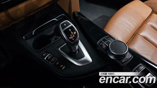 BMW 4 Series 2018 — Şəkil 9/20