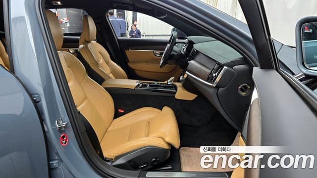 Volvo S90 2021 — ფოტო 11/20