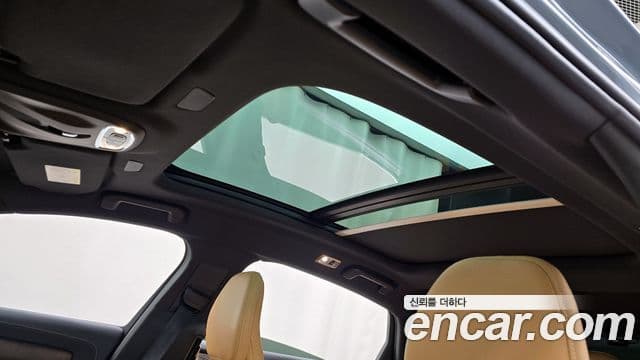 Volvo S90 2021 — ფოტო 18/20