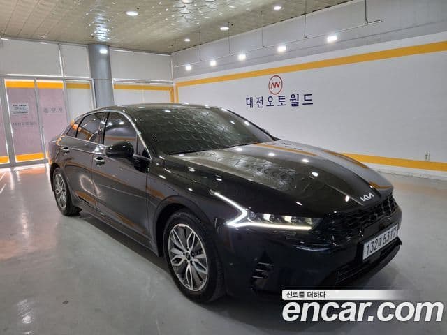 Kia K5 2023 — Şəkil 2/20