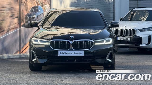 BMW 5 Series 2023 — Şəkil 2/20