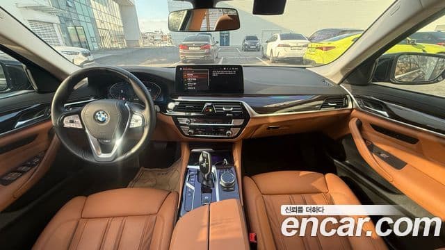 BMW 5 Series 2023 — Şəkil 6/20