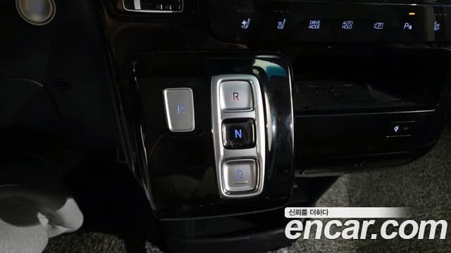 Hyundai Staria 2021 — Фото 9/20