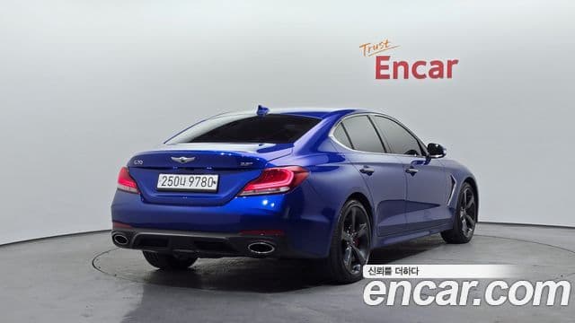 Genesis G70 2019 — ფოტო 8/20