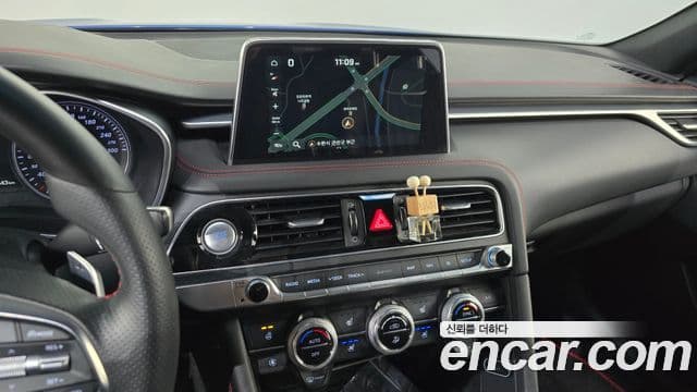 Genesis G70 2019 — ფოტო 11/20