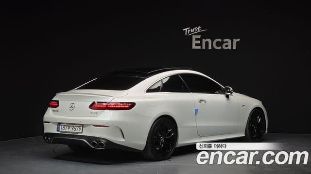 Mercedes-Benz E-Class 2021 — Фото 2/20