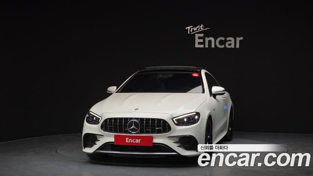 Mercedes-Benz E-Class 2021 — Фото 3/20