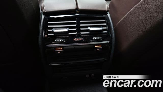 BMW 5 Series 2020 — Фото 17/20