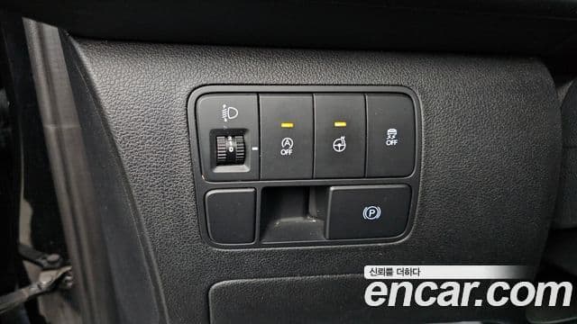 Hyundai Staria 2022 — фото 14 из 20